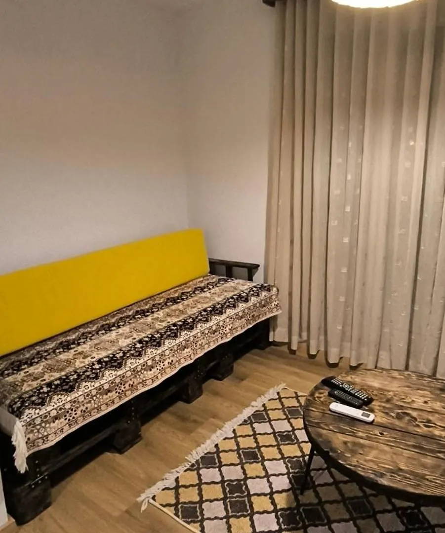 Ab Guest House Pogradec